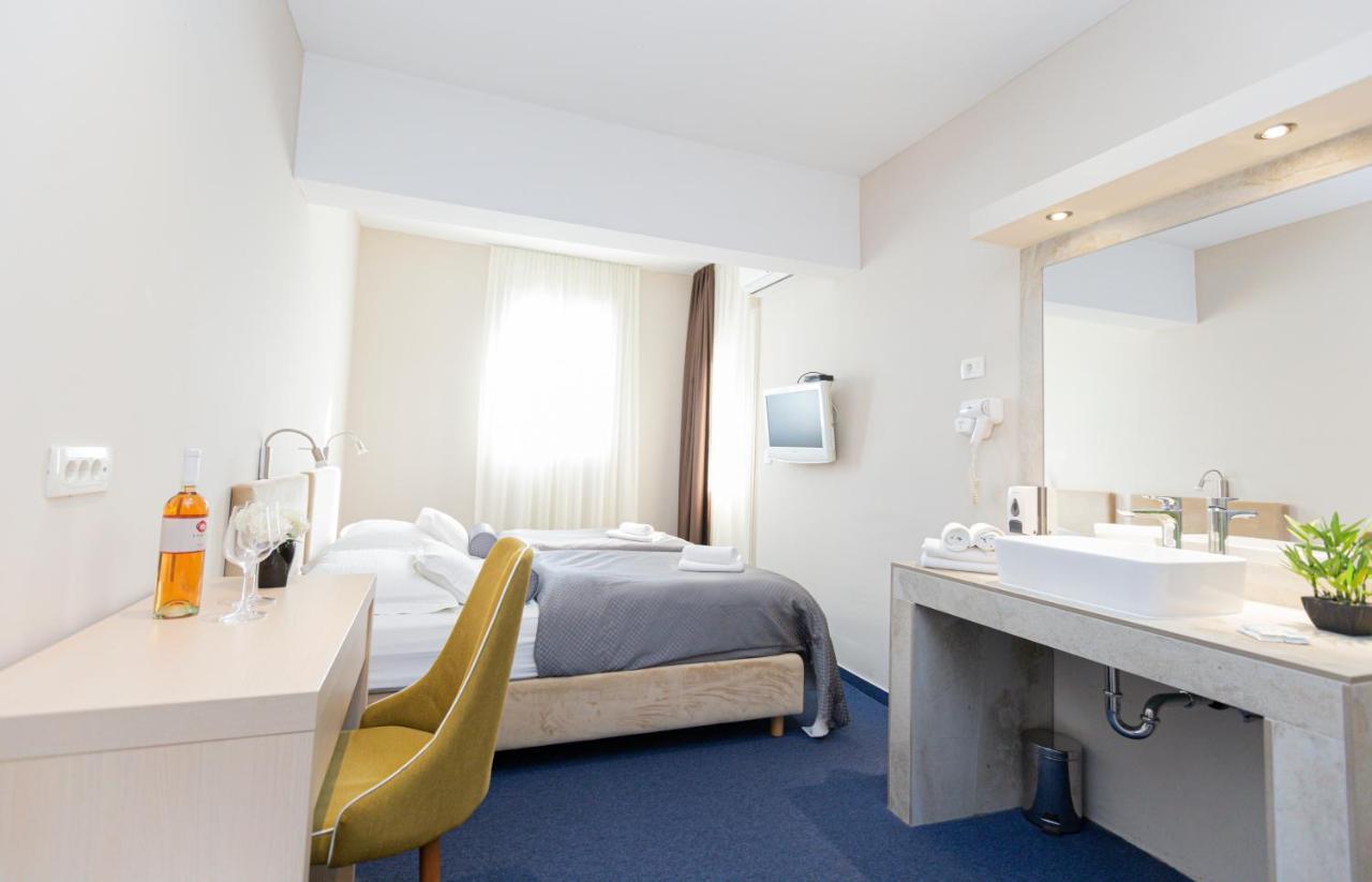 Hotel Bozikovina 3 Podstrana Zewnętrze zdjęcie